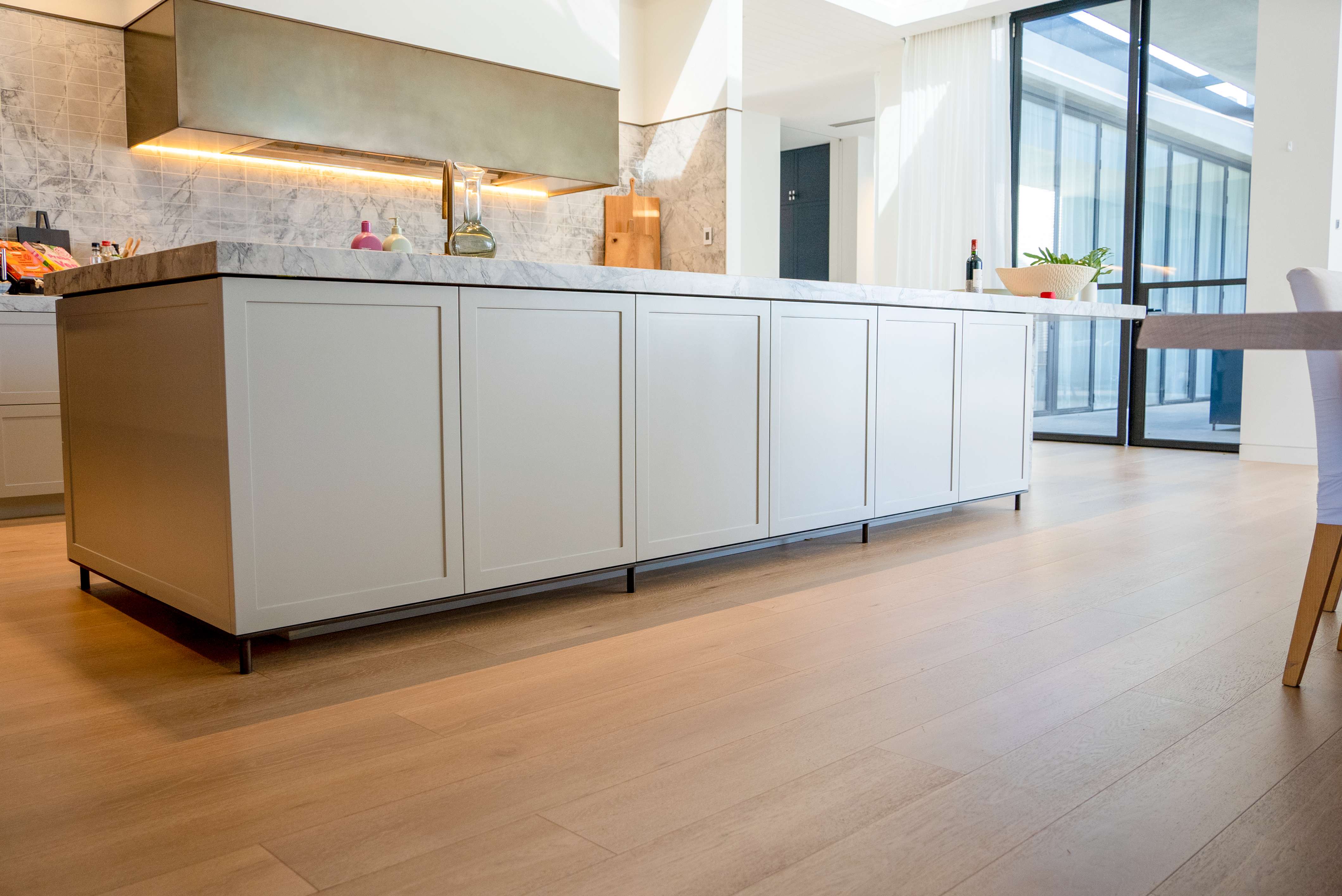 Dawn House &mdash; kitchen with butler's pantry